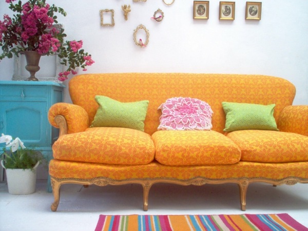 retro shabby chic orange soffa