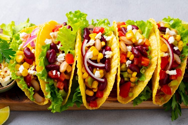 friska tacos med bönor och majs