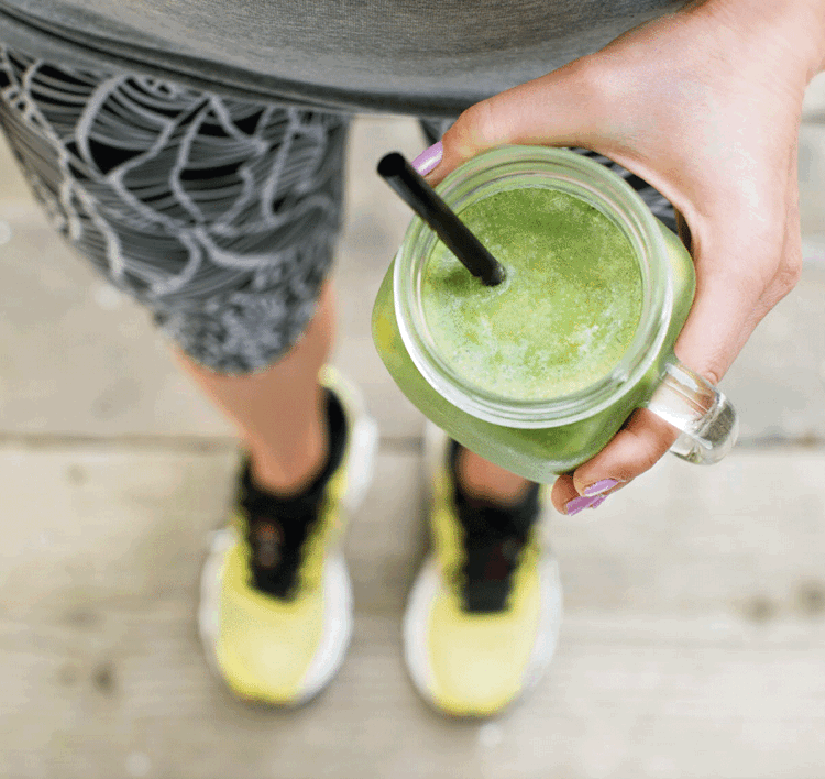 Drick gröna smoothies efter ett träningspass för att återfukta din kropp