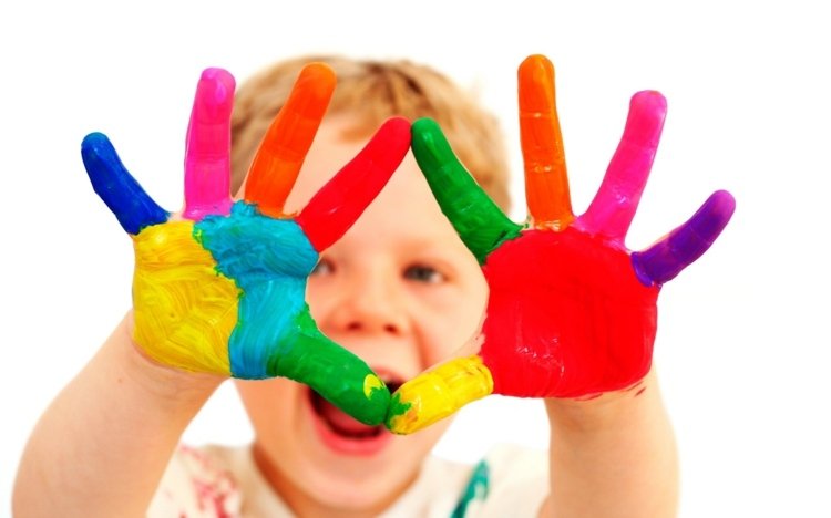 Gör fingerfärger själv och måla med fingerfärger - uppmuntrande roligt för barn