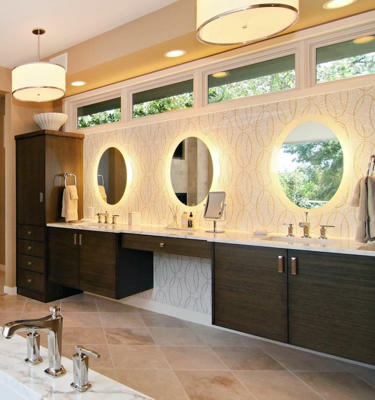 badrum fåfänga belysning skåp trä runda spegel toalettbord