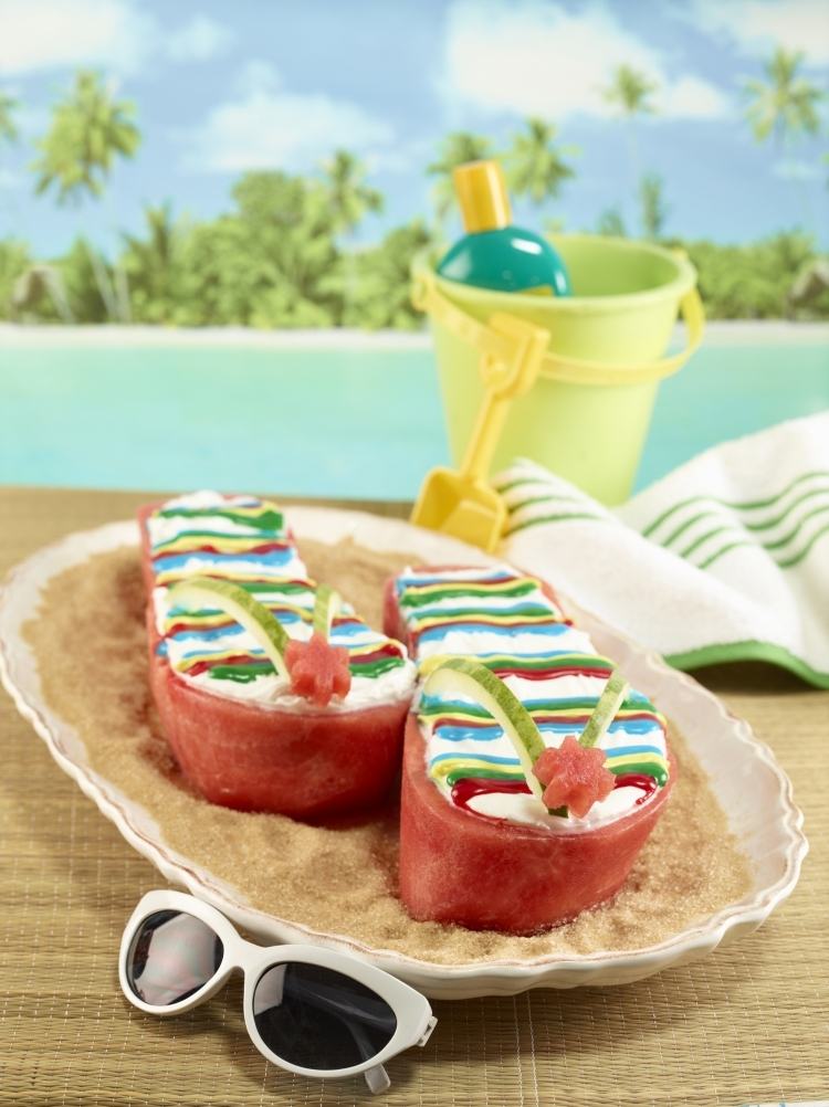 vattenmelon-dekorera-idéer-flip-flops-grädde