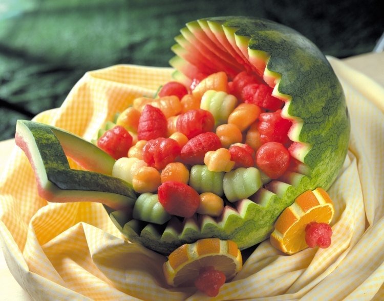 Vattenmelon dekorera idéer-barnvagn-socker melon-bollar-apelsiner