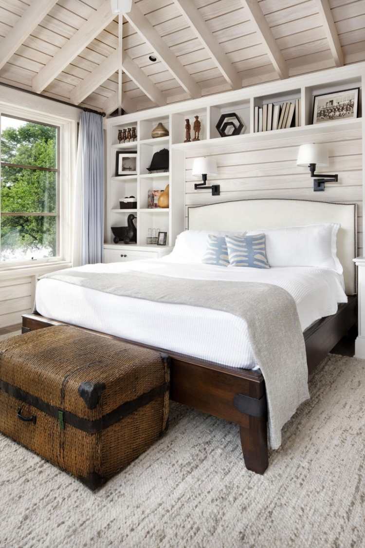 vita sovrum-möbler-stil-design-traditionella-rustika-trä-flätade-trä-tak-kuddar