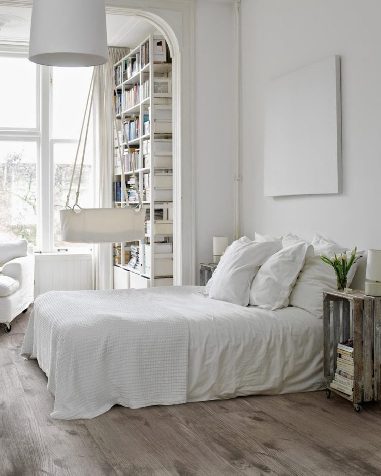 vit-sovrum-möbler-stil-design-skandinavisk-enkel-trä golvhängande lamphylla