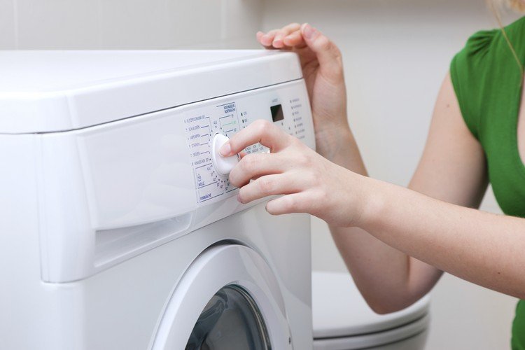 hur man tvättar vit tvätt ordentligt blektips