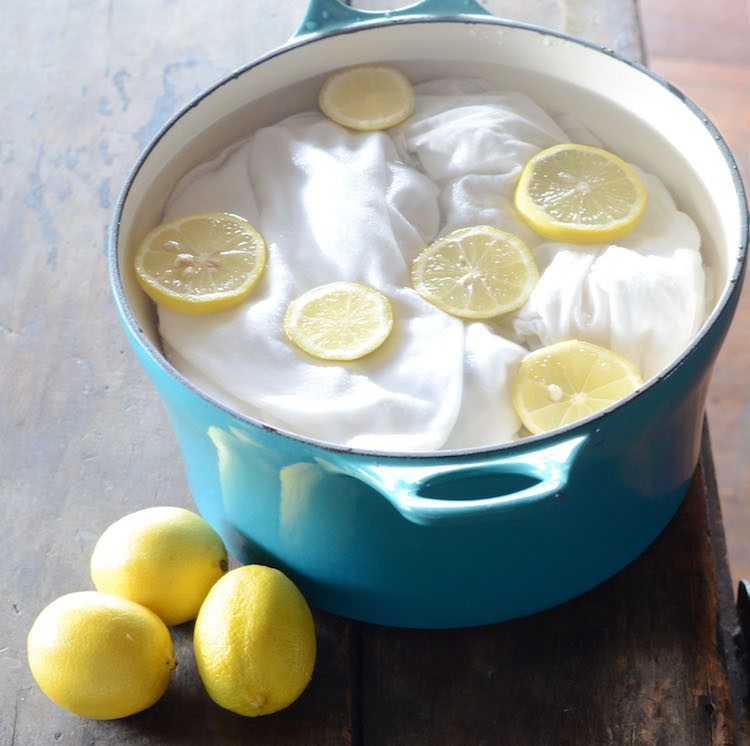 vit tvätt blir vit igen blötlägg citroner i vatten