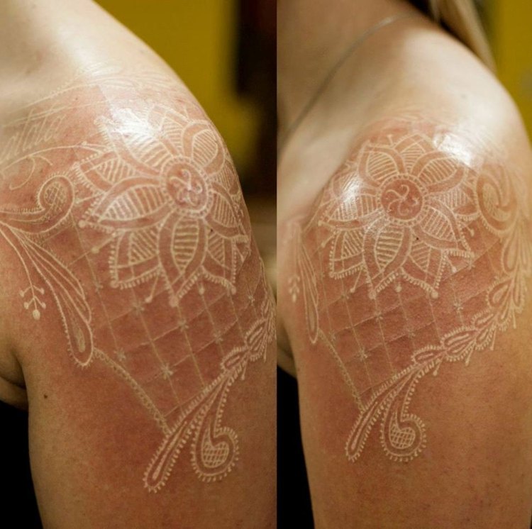 tatuering-vit-romantisk-blomma-motiv-nät-design-vintage-axel-damer