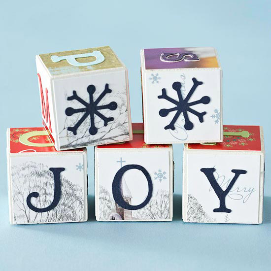 Tärningar Happy Decoration Letters Cut Out-Lim Snowflake