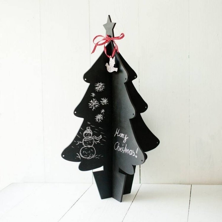 julgran-pyssel-barn-alternativ-kartong-kartong-svart-minimalistisk-kreativ