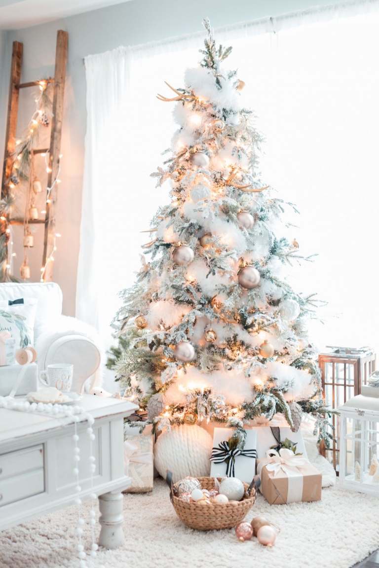 Julgran dekorera trender med bomulls nostalgiska julgransdekorationer i vintage stil