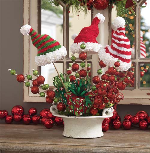 festliga-jul-dekorationer-utanför-dekorera-bollar-arrangemang