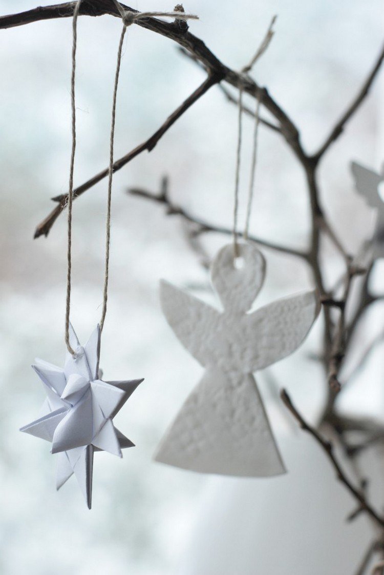 jul-dekoration-fönster-gör-det-själv-glada-stjärnor-modellering-mass-hängen