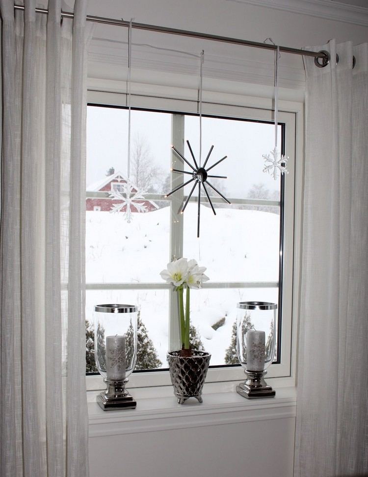 jul-dekoration-fönster-idéer-fönsterbrädan-silbergnaz