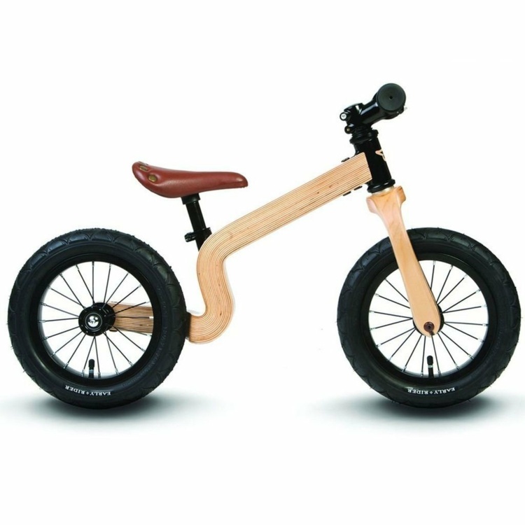 julklappar-barn-balans-cykel-cykel-trä-moderna-cyklar