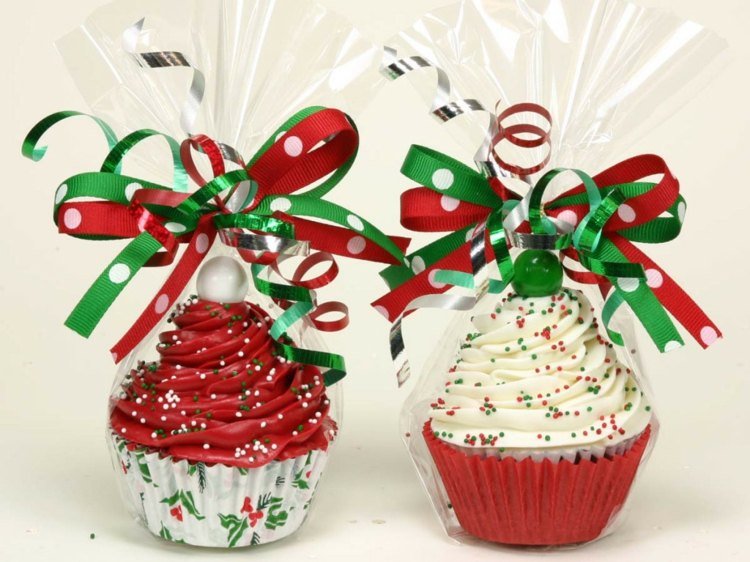 tinker julklappar själv cupcakes röd vit förpackning slipning