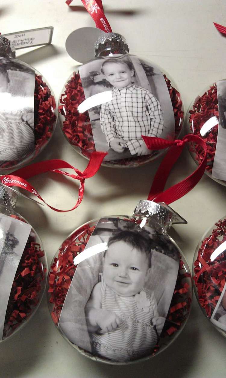 julbollar för att fylla foton-konfetti-rött-papper-skrot-inspiration