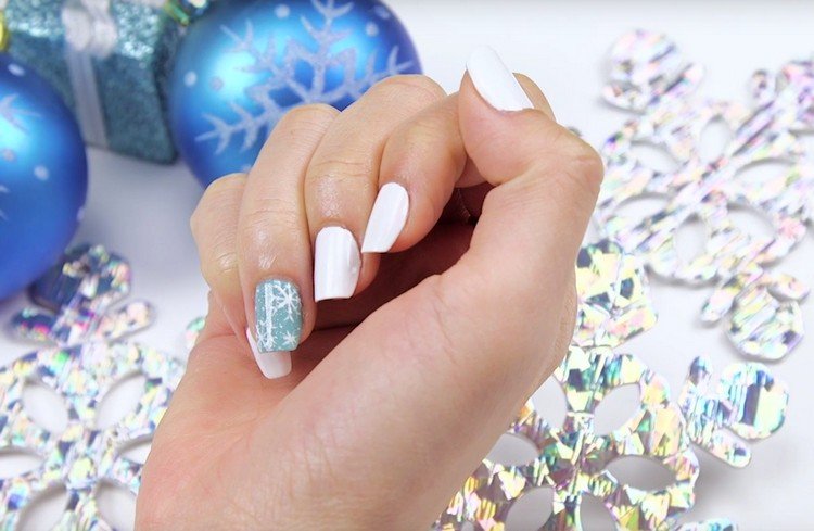Julspikar 2020 snöflinga nageldesign gör dig själv instruktioner