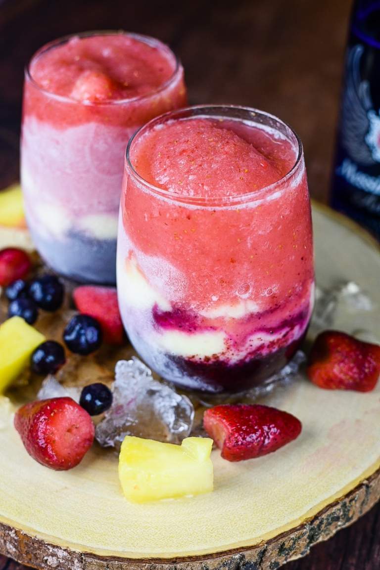Berry Wine Slushie med vaniljglassrecept Ananas Cocktails Summer Low Carb