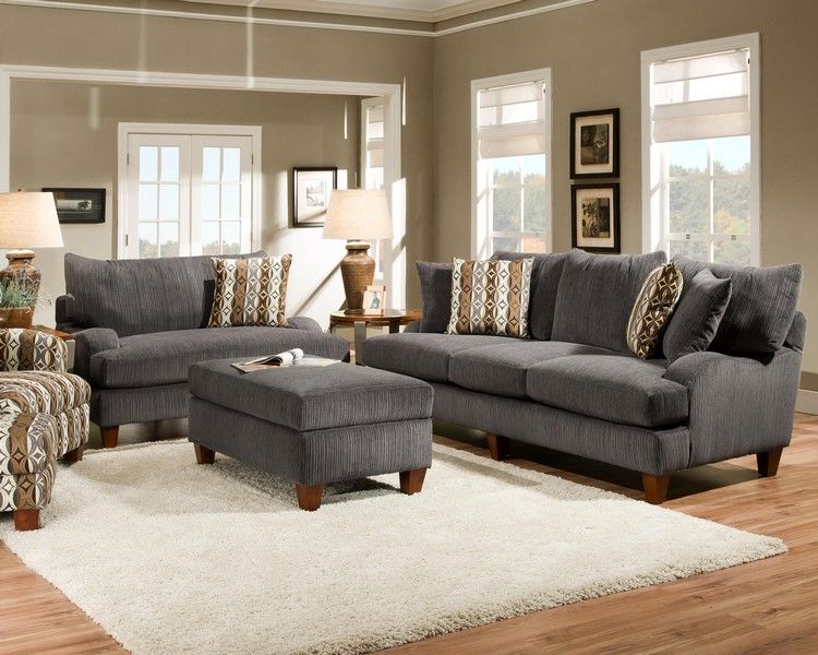 grå soffa kombinera trägolv accenter brun