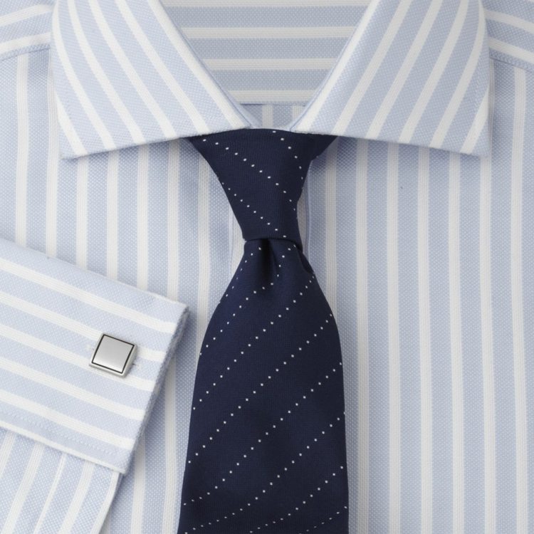 Slipsskjorta med samma mönster ränder elegant snyggt kontor