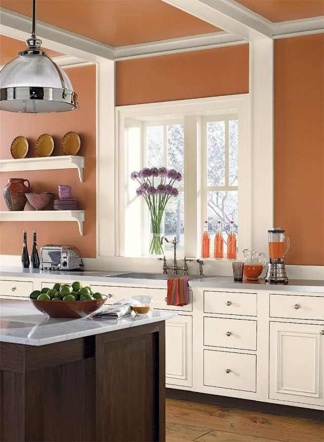 väggfärg-kök-orange-vit-möbler-lantlig husstil