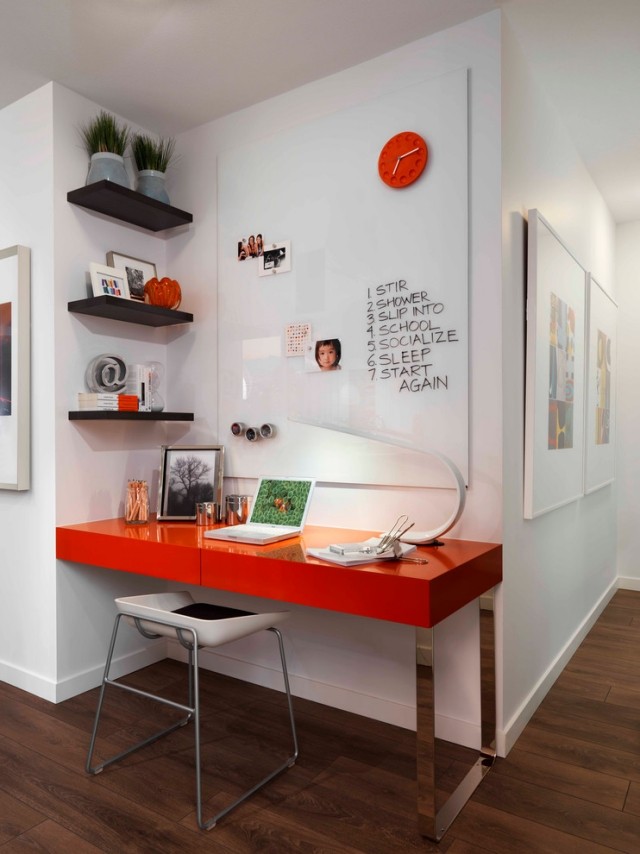 Möbler barnmöbler som växer med barnets rum, skrivbord-orange yta