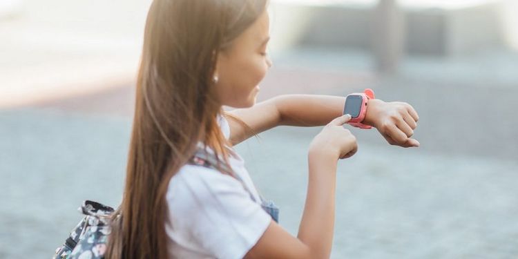 Gåva till tjejer för skolanskrivning Armbandsur Smartwatch