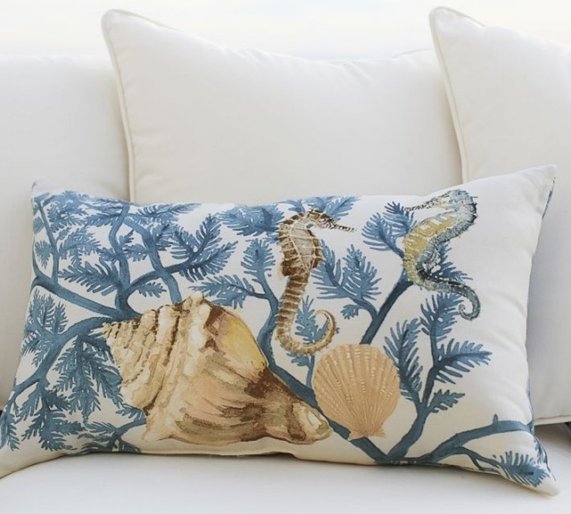 deco kuddar trädgård soffa havet tema skal