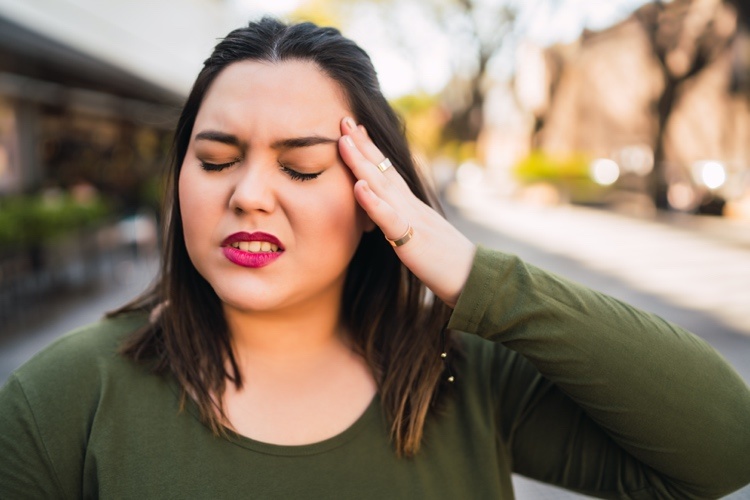 Känslighet för väder Symptom huvudvärk