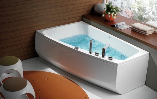 fristående moderna badkar med tidlös design