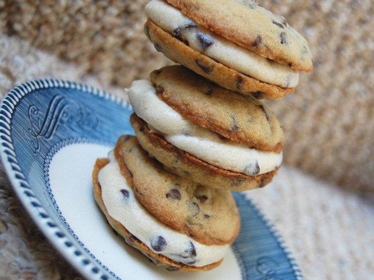 whoopies-make-yourself-cookie-cream-deg-chocolate-chips-läckra bett