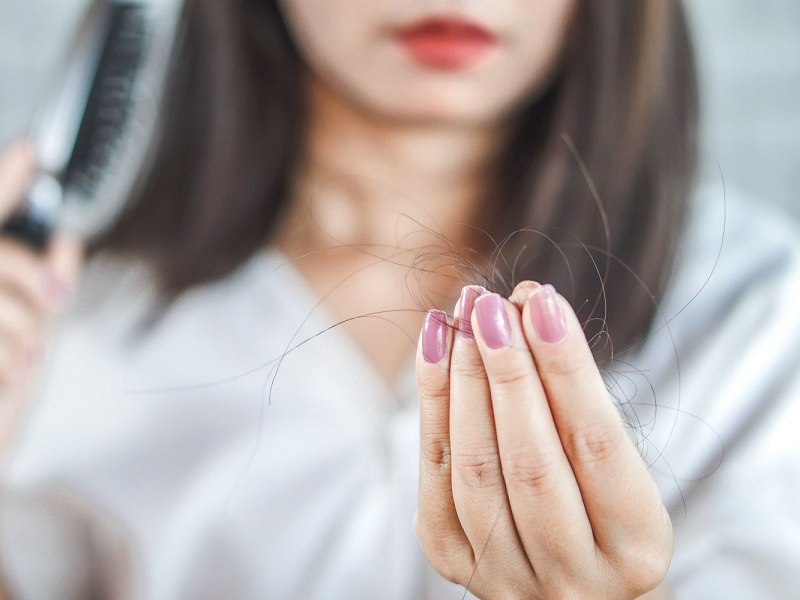 Αιτίες ξαφνικής πτώσης μαλλιών