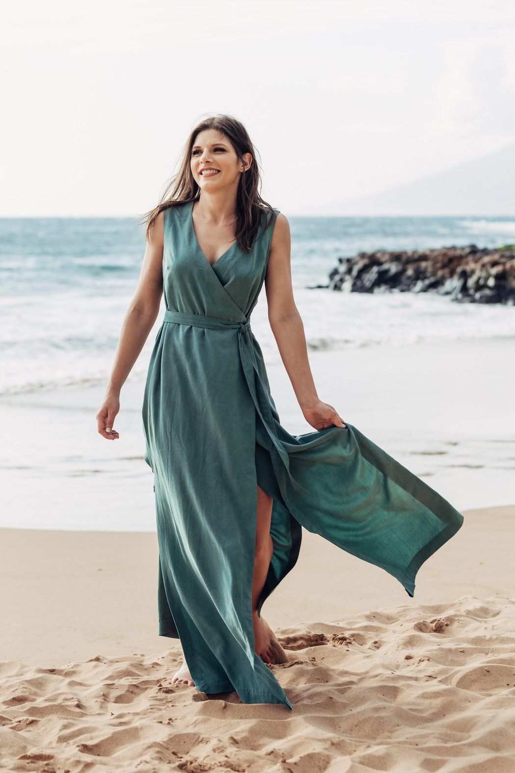 Maxiklänningsklänning kombinerar sommarkläder för strandkläder