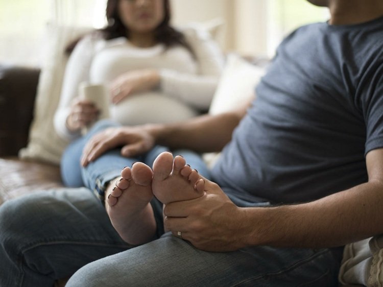 Svullnad under graviditeten är potentiellt farlig om det inträffar någon annanstans