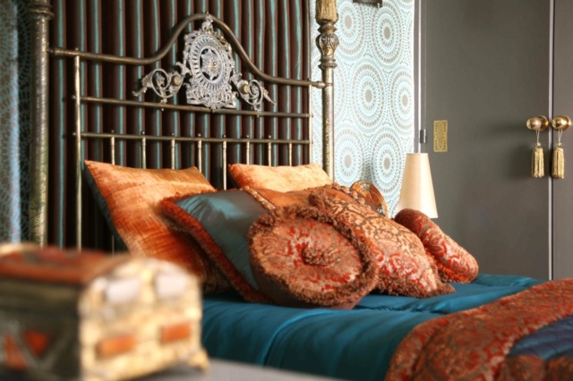 levande säng sänggavel orientaliska möbler idéer