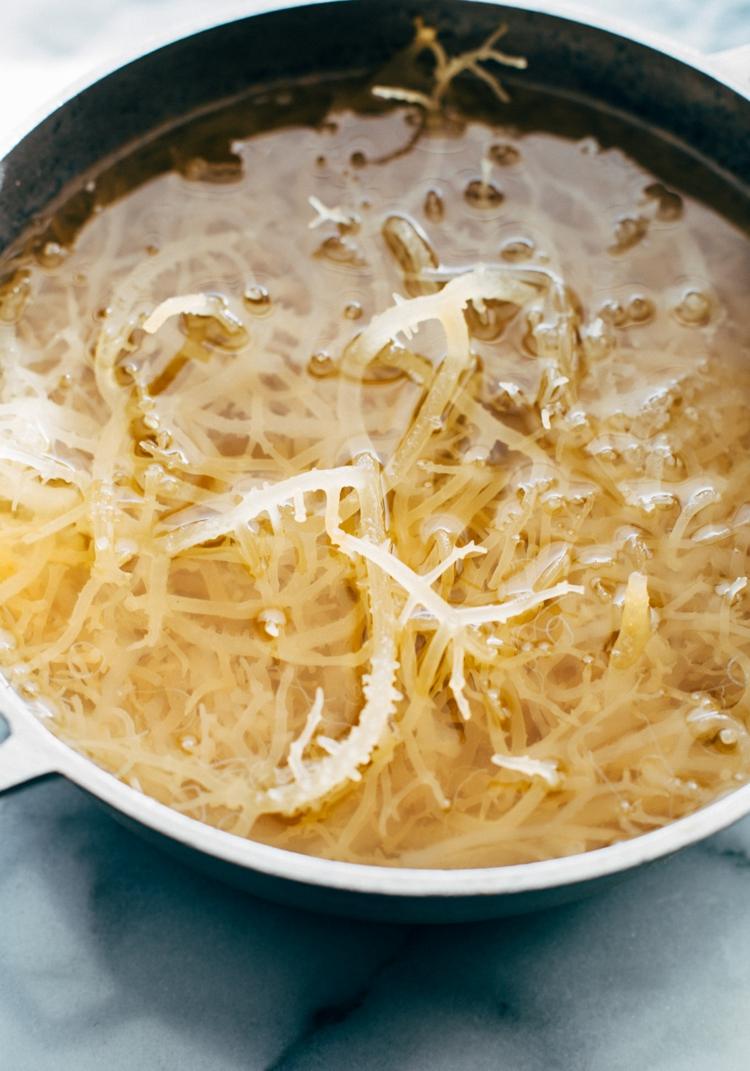 Te görs snabbt och hjälper till med förkylningar, hosta och halsont