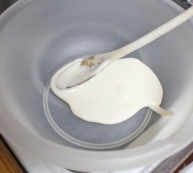 smör marshmallows blanda skål rör