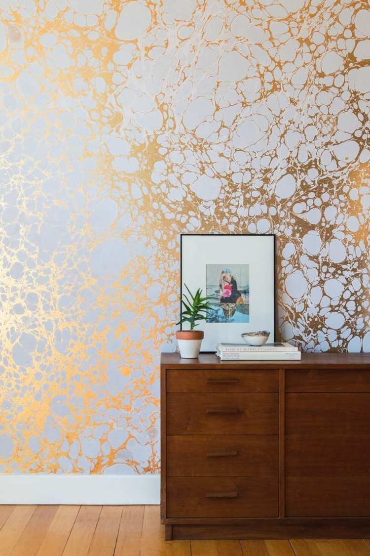 väggar design guld tapet idé modern elegant byrå