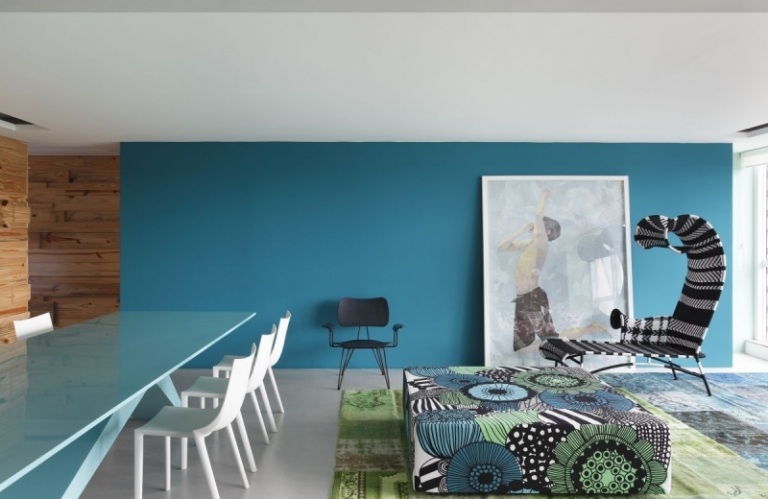 Bor i blått och vitt -moderna-turkos-trä-bild-soffa-matta-används-look