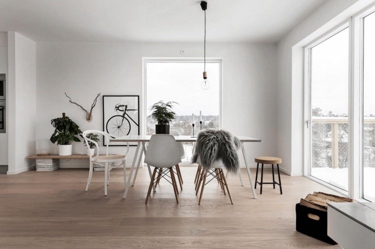 Scandi -stil matsal med minimalistisk stil