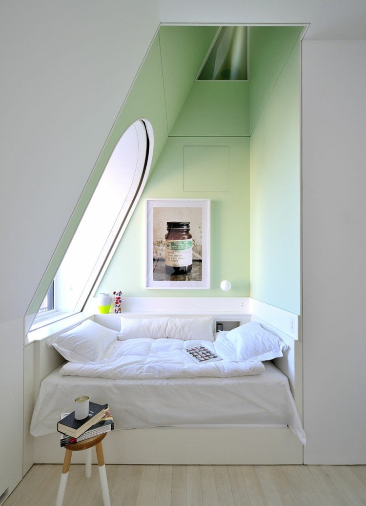 lägenhet-inredning-sovrum-sov-hörn-fönster-vintage-stil