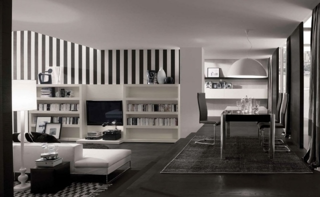 minimalistisk-loft-lägenhet-svart-vit-kontraster-vägg-remsor-vertikal