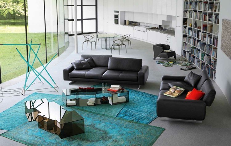 vardagsrumsidéer för svart soffa läder-turkos-idé-deco-orientalisk matta