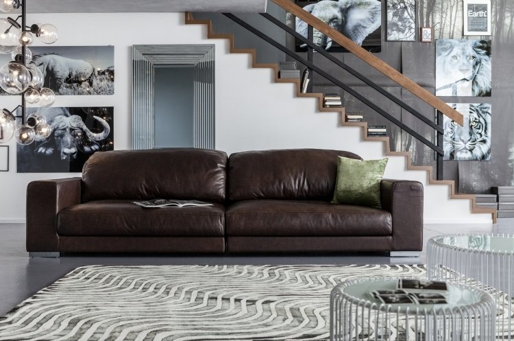 vardagsrum-möbler-kare-ny-samling-läder-brun-soffa-soffa-elegant-loft