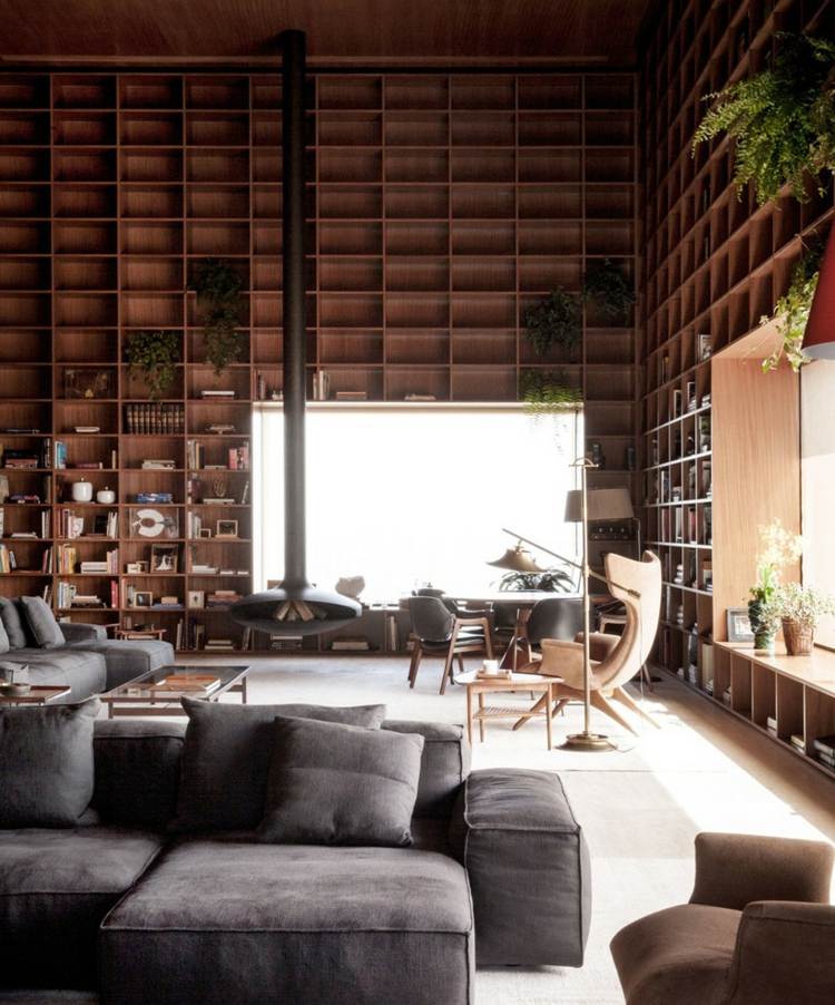 vardagsrumshylla vägg deco-idé-hyllsystem-grå-soffa