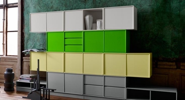 Vardagsrumsmöbler Montana rik färgpalett modulära hyllsystem