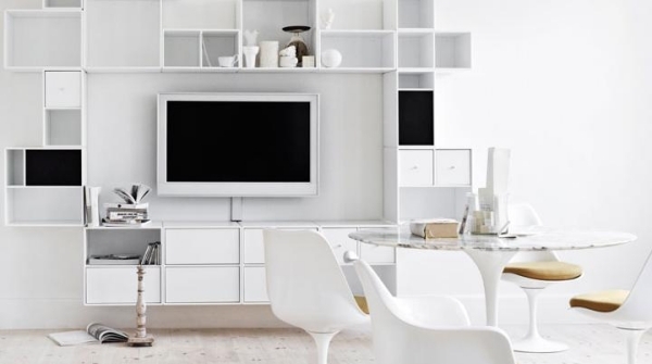 Vardagsrum Montana möbler vit minimalistisk tv -vägg