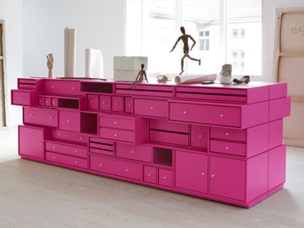 Vardagsrumsmöbler från Montana living pink lådor i skåp