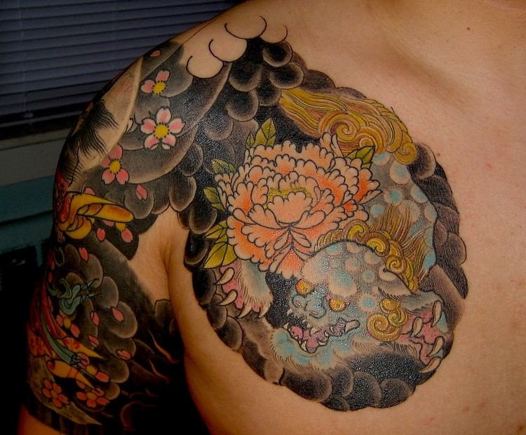 Oni Masks Tattoo Design Yakuza Tattoo Betydelse Brösttatuering för män